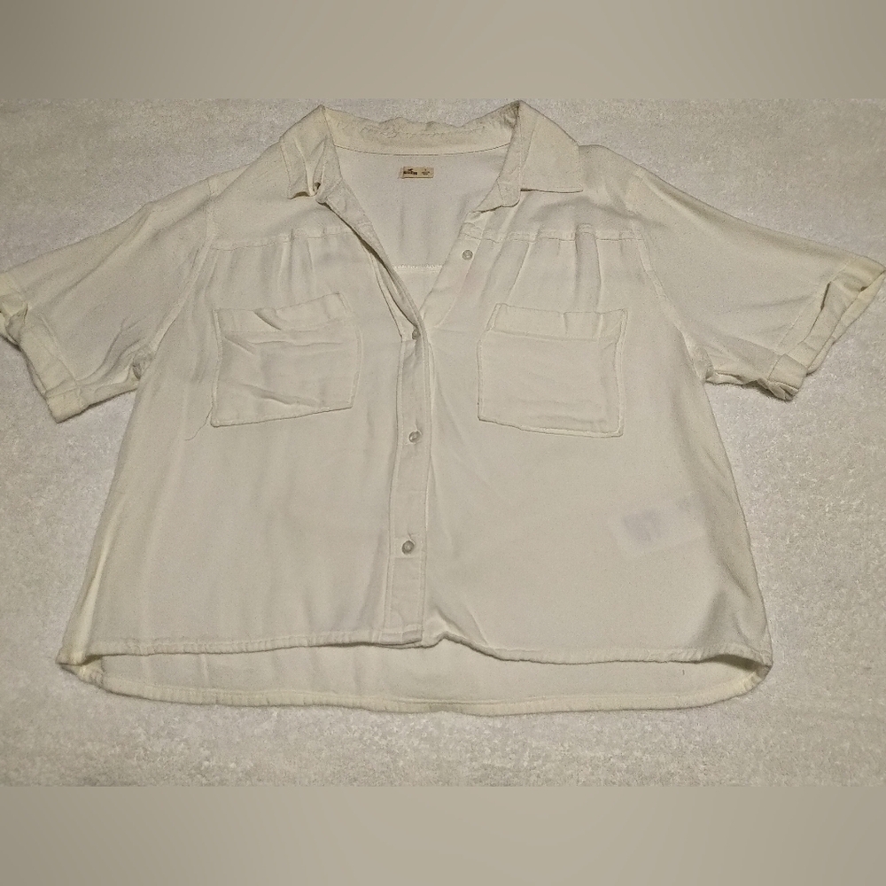 Hollister Cream Tee- S